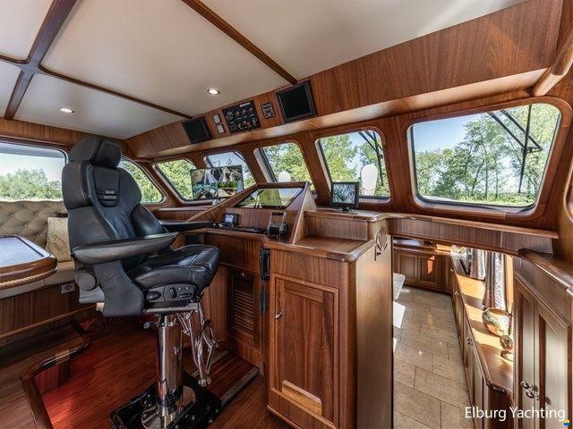 Feadship Classic 80ft - MY Spirit of Fre