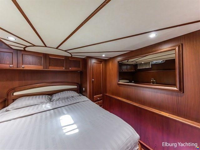 Feadship Classic 80ft - MY Spirit of Freedom