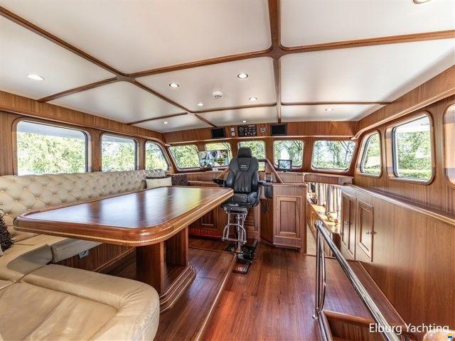 Feadship Classic 80ft - MY Spirit of Fre