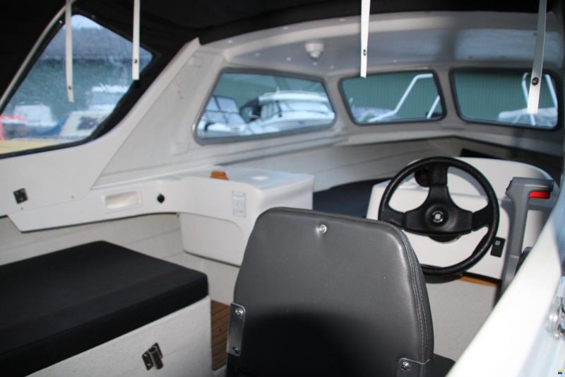 Crescent 535 Classic