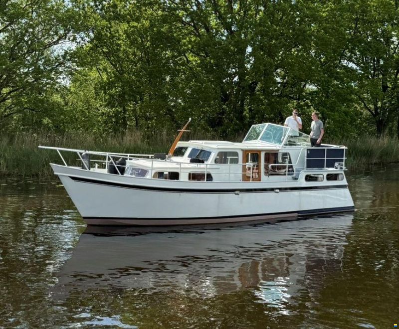 Hoekstra kruiser 1100