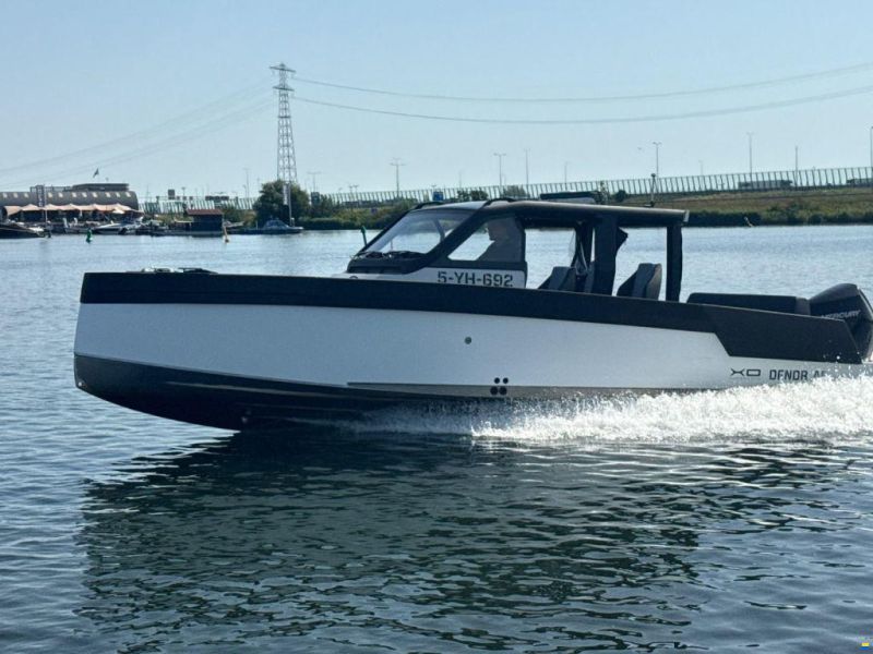 XO Boats DFNDR A8