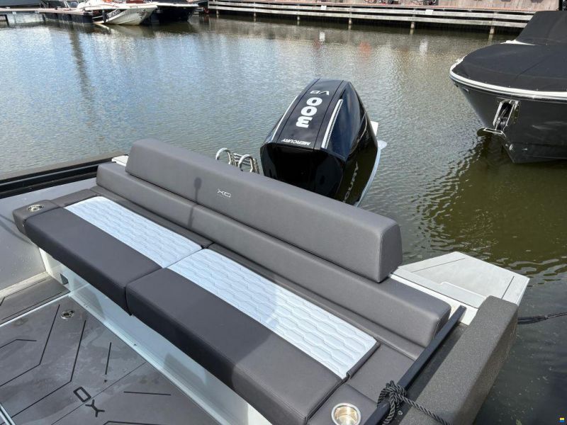 XO Boats DFNDR A8
