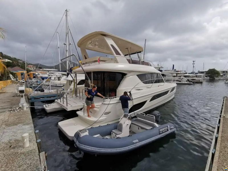AQUILA 48