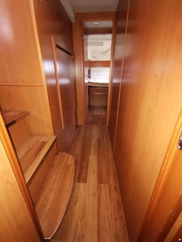 AQUILA 48