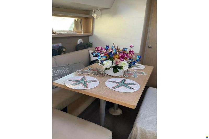 Beneteau Oceanis 48