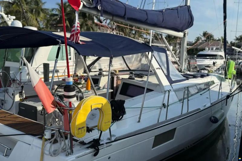 Beneteau Oceanis 48