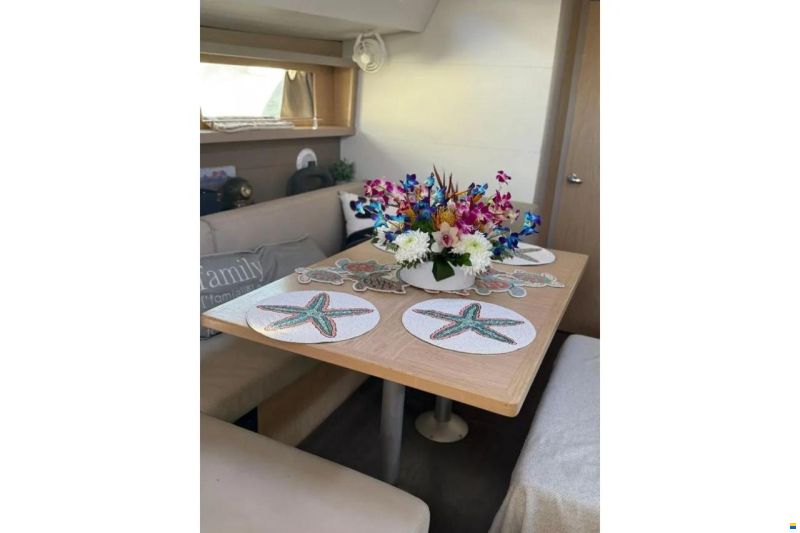 Beneteau Oceanis 48
