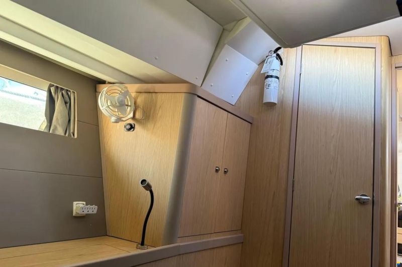 Beneteau Oceanis 48