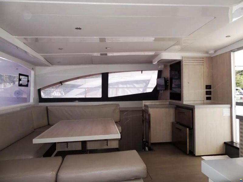 Leopard 51 Powercat