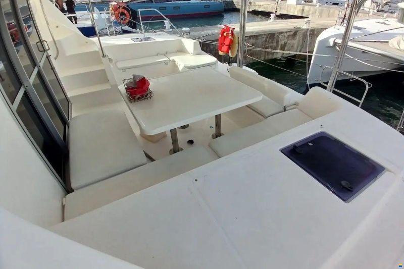 Leopard 51 Powercat