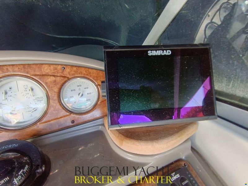 Rinker 260