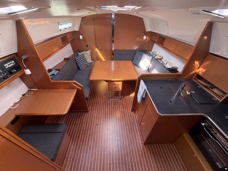 Bavaria Cruiser 36