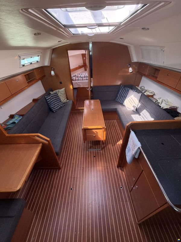 Bavaria Cruiser 36