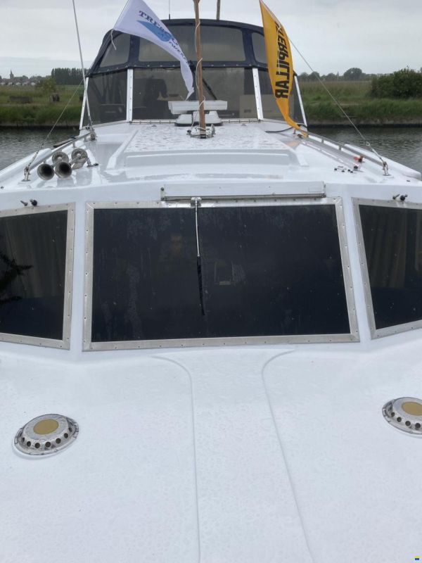 Broom Continental 37