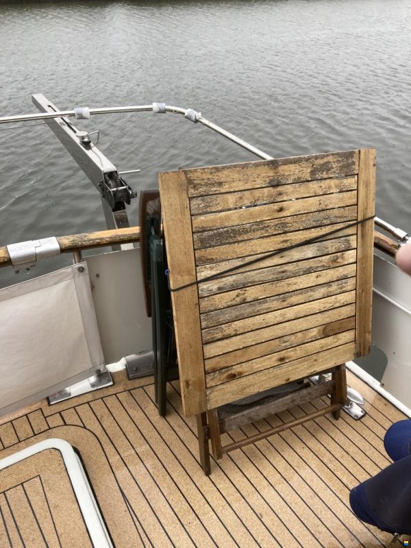 Broom Continental 37