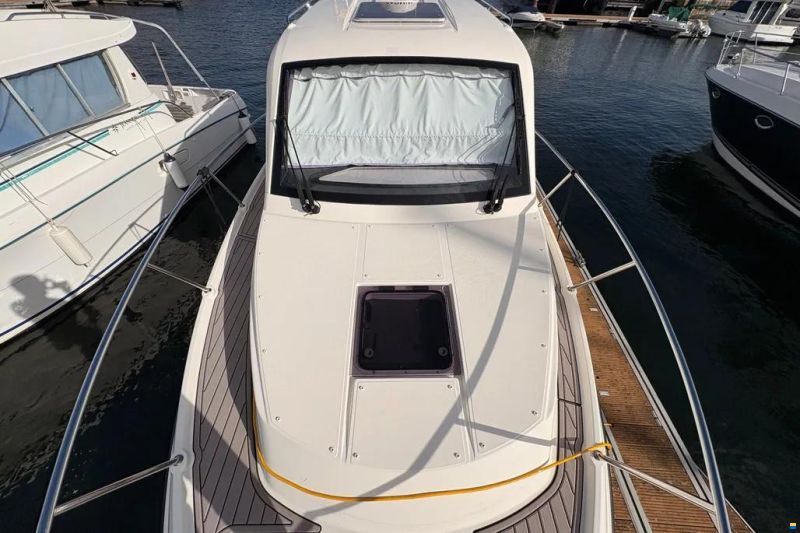Quicksilver 905 Weekend