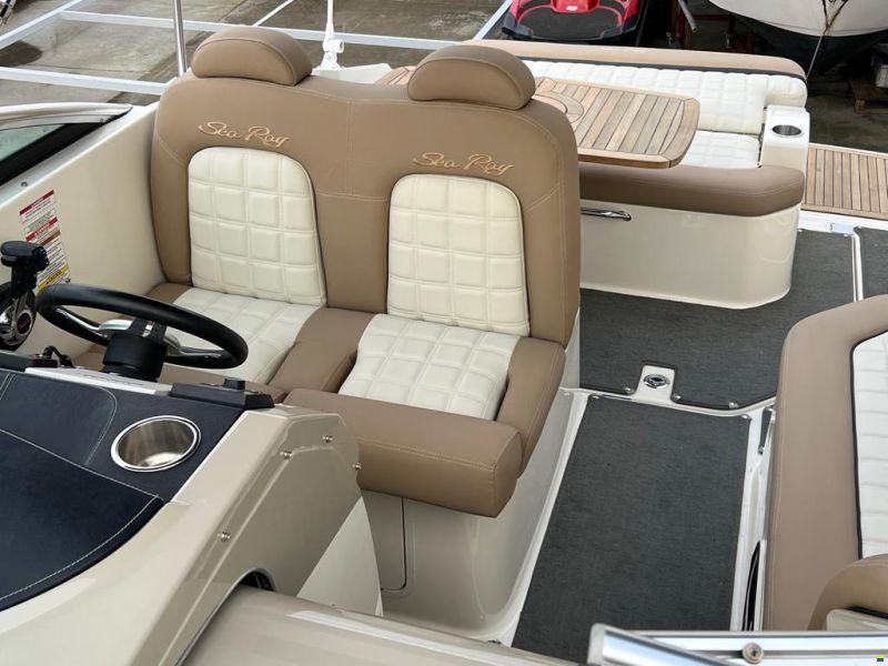 Sea Ray 265 Sundancer