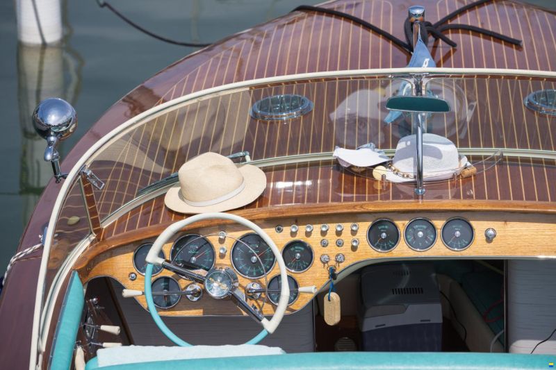 Riva Tritone