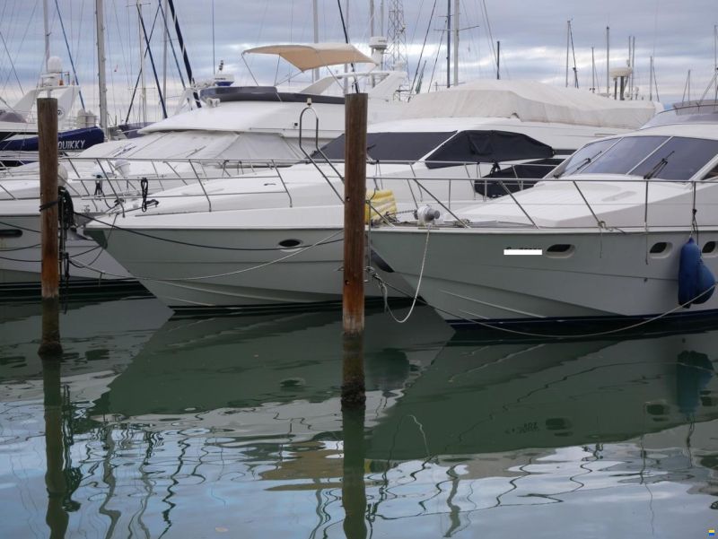 Azimut 58