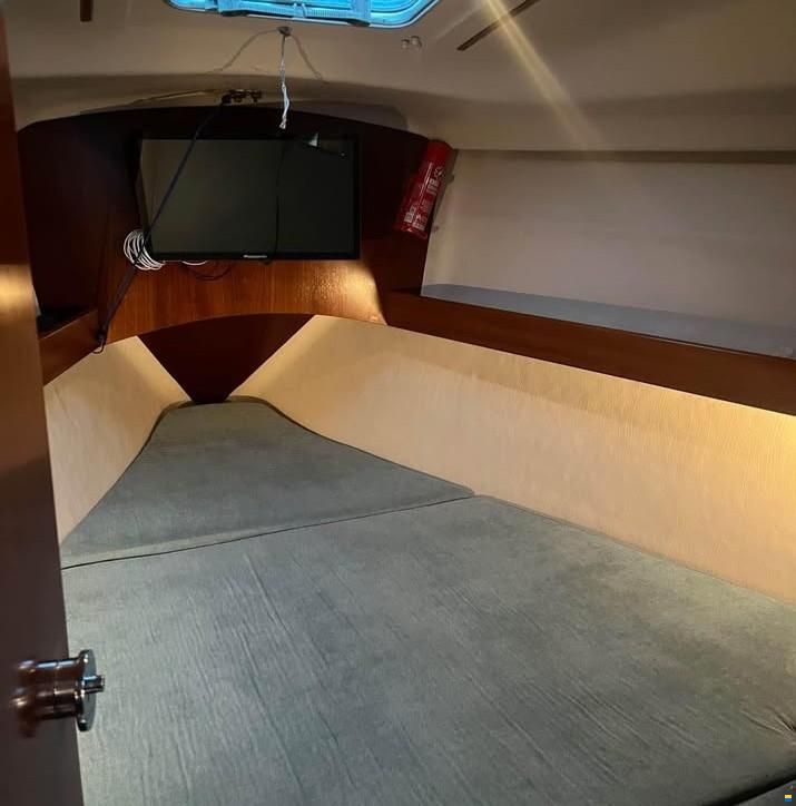 Beneteau Oceanis 351