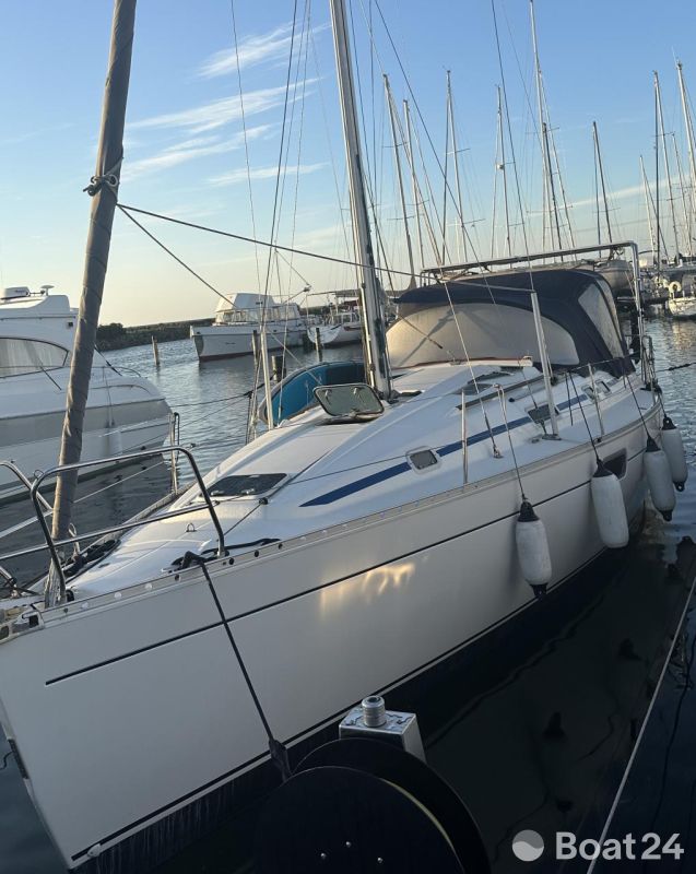 Beneteau Oceanis 351