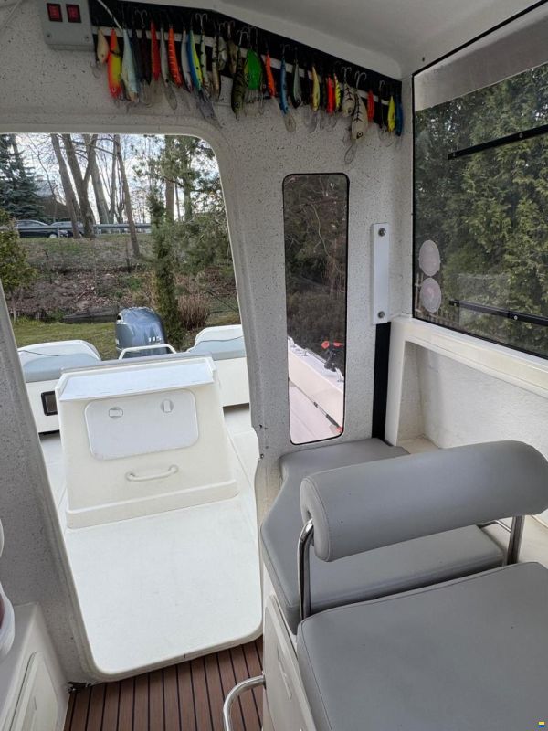 Smartliner Pilothouse 23