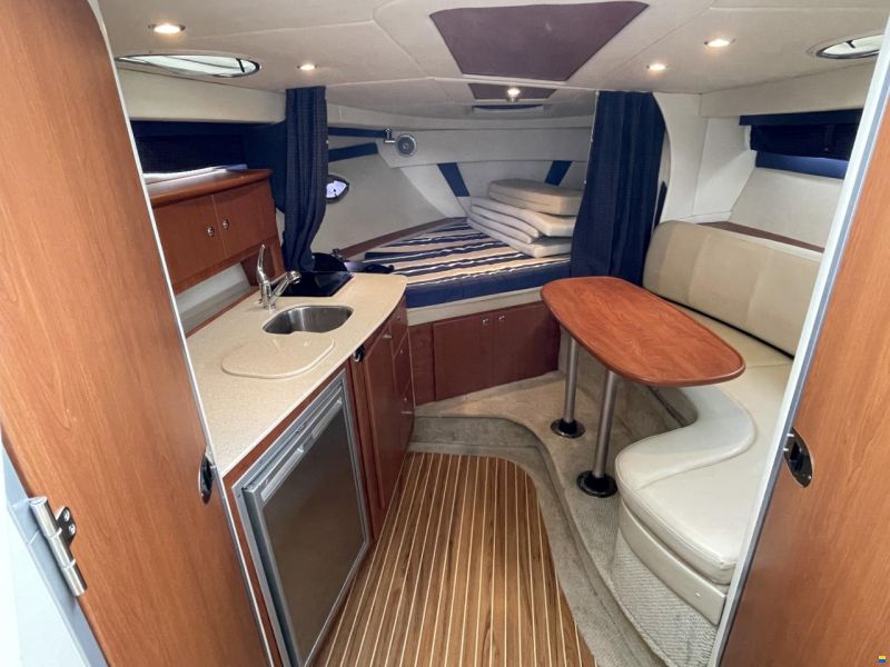 Bayliner 335 Cruiser
