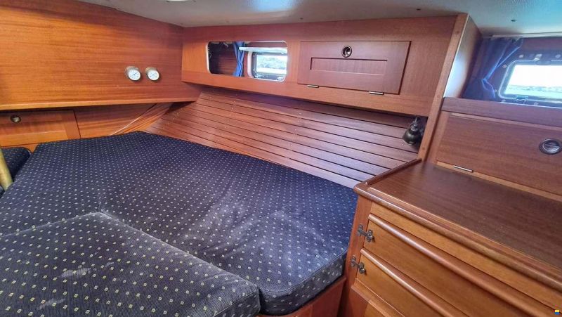 Hallberg-Rassy HR 42 E