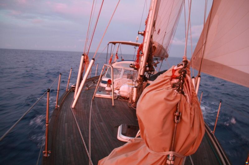Hallberg-Rassy HR 42 E