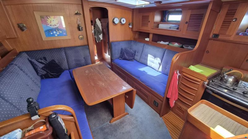 Hallberg-Rassy HR 42 E