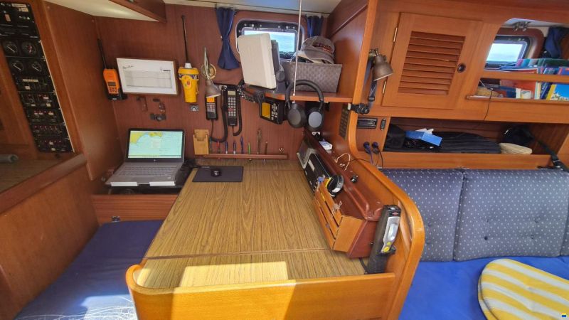 Hallberg-Rassy HR 42 E
