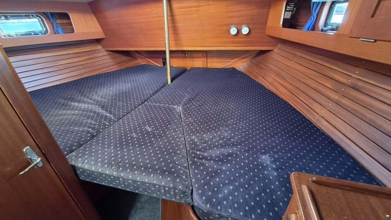 Hallberg-Rassy HR 42 E