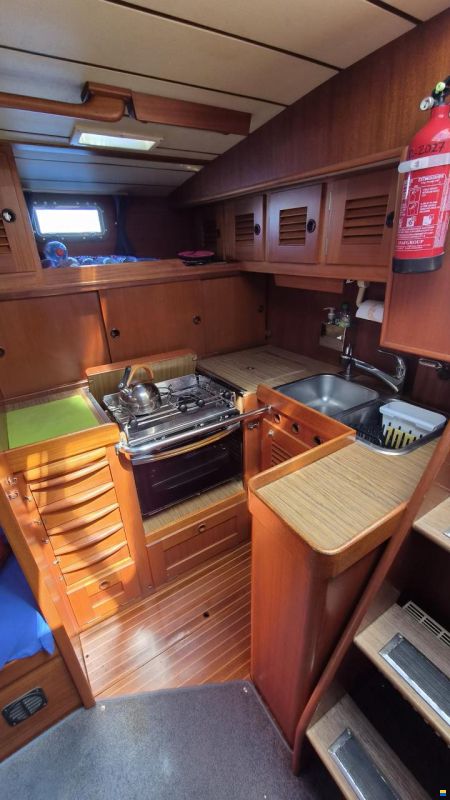 Hallberg-Rassy HR 42 E