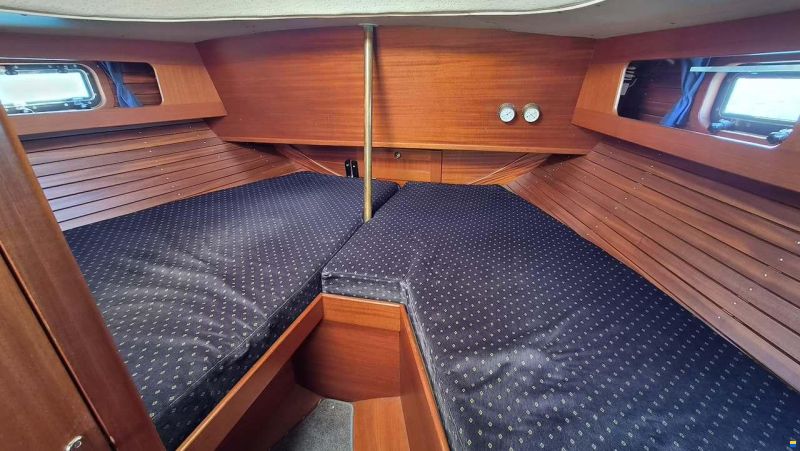 Hallberg-Rassy HR 42 E