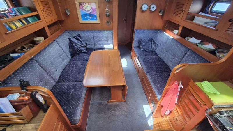 Hallberg-Rassy HR 42 E