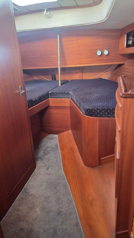 Hallberg-Rassy HR 42 E