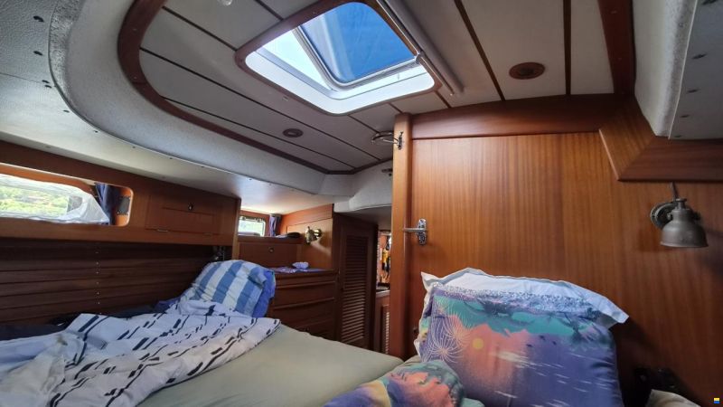 Hallberg-Rassy HR 42 E