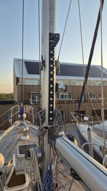 Hallberg-Rassy HR 42 E