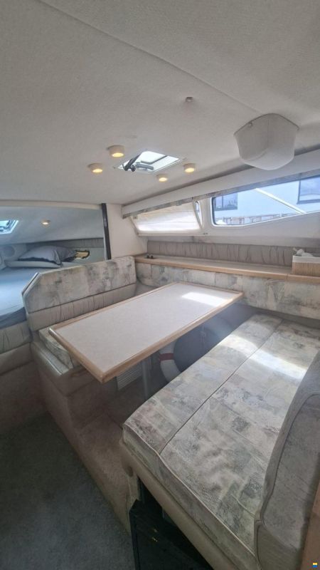 Bayliner 2855 MIT 7,4L MPI, BUGSTR. U.V.M