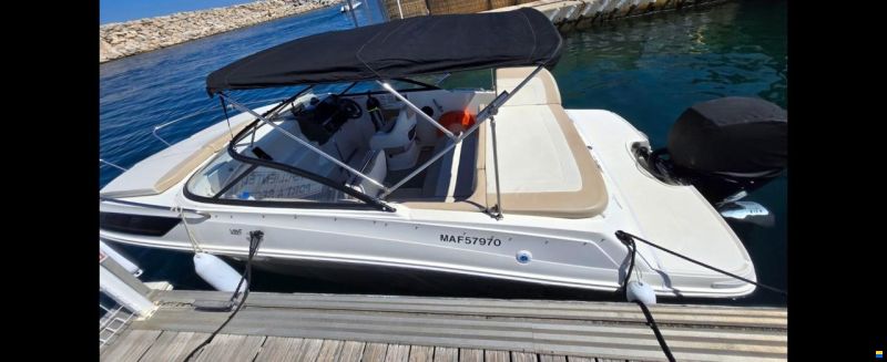 Bayliner VR5 Cuddy
