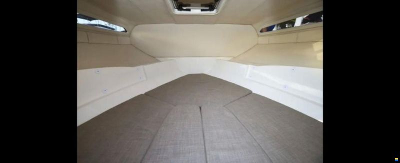 Bayliner VR5 Cuddy