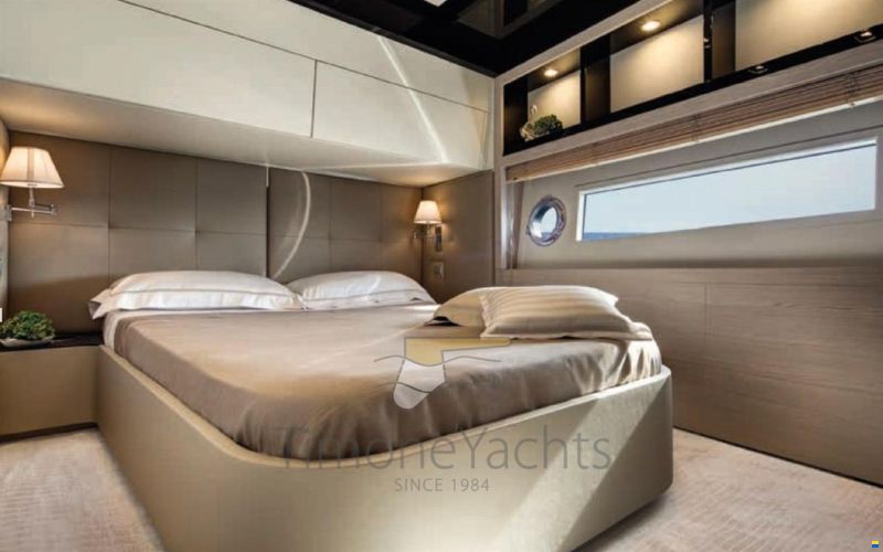 Azimut 80 Flybridge