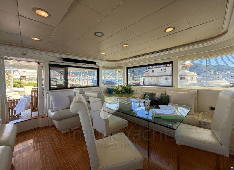 Custom Line Navetta 30