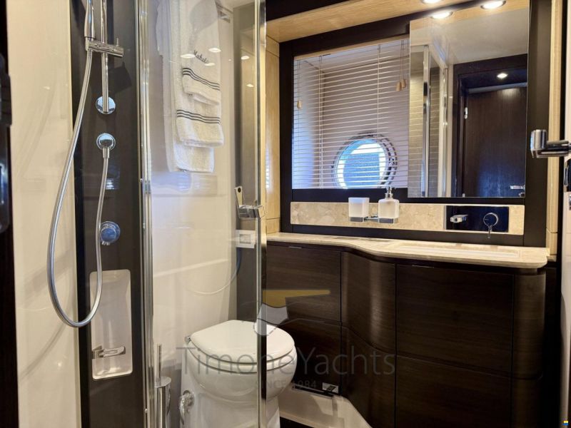 Azimut 66 Flybridge