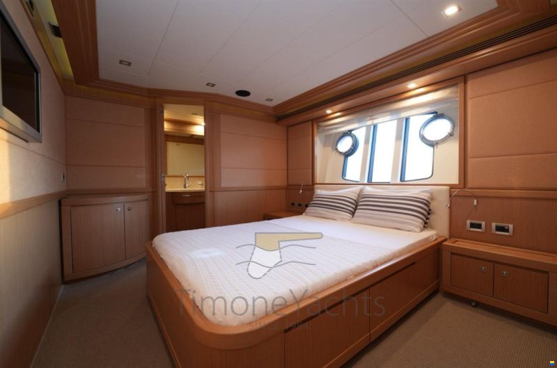 Custom Line Navetta 26