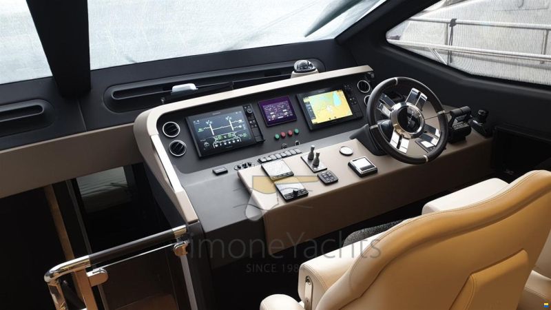 Azimut 66 Flybridge