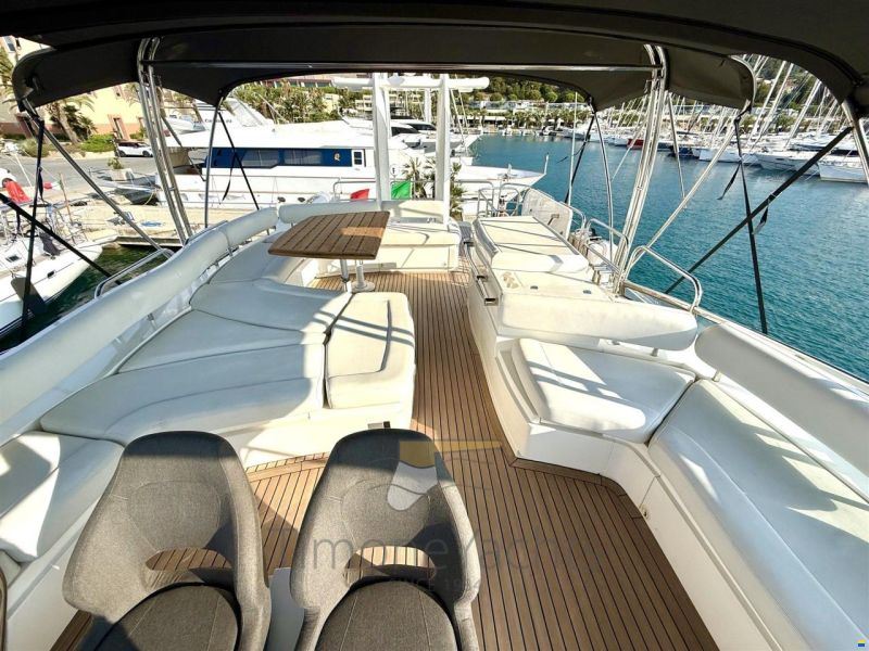 Fairline SQUADRON 74