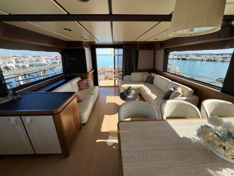 Azimut Magellano 66