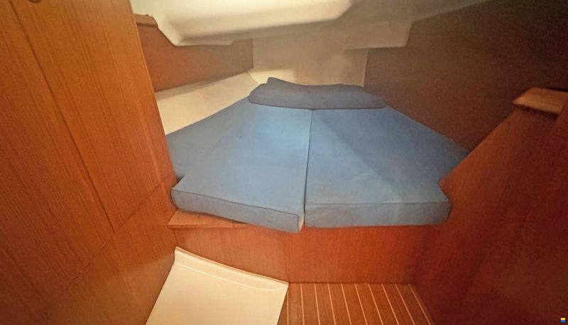 Jeanneau Sun Odyssey 37